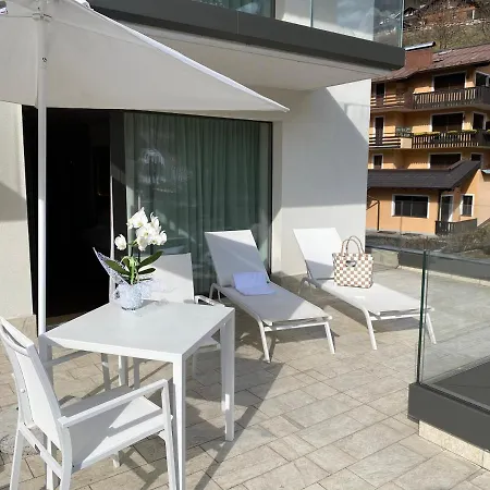 Hotel Dolomeet Boutique Pinzolo