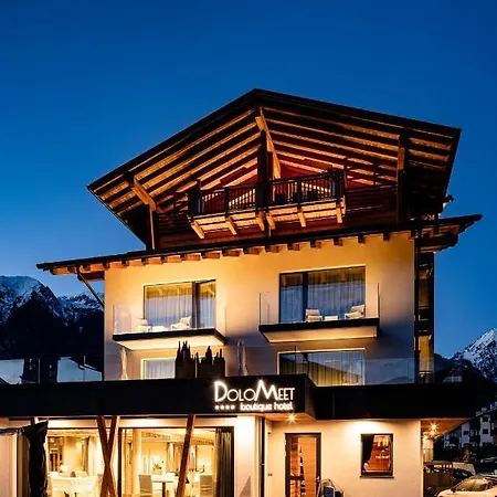 Dolomeet Boutique Hotel Pinzolo