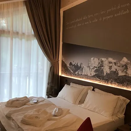 Dolomeet Boutique Hotel 4*