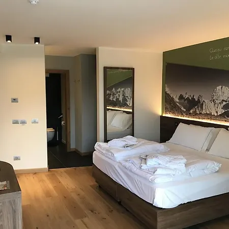 Dolomeet Boutique 4*