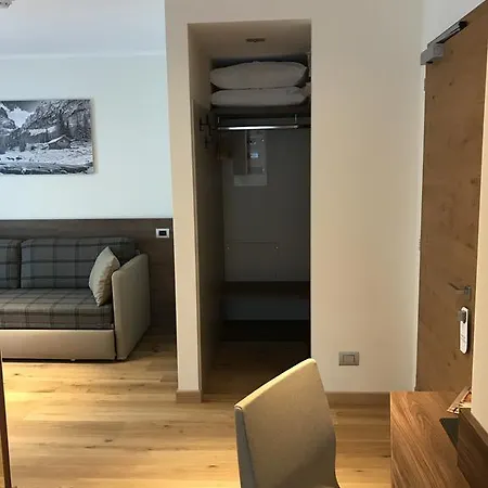 Hotel Dolomeet Boutique Pinzolo
