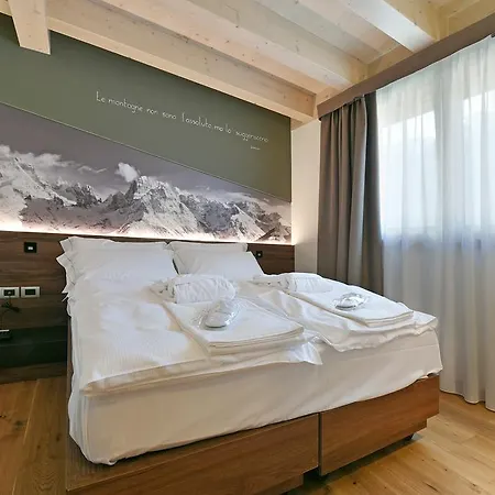 Dolomeet Boutique 4* Pinzolo