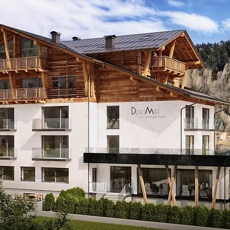 Dolomeet Boutique 4* Pinzolo
